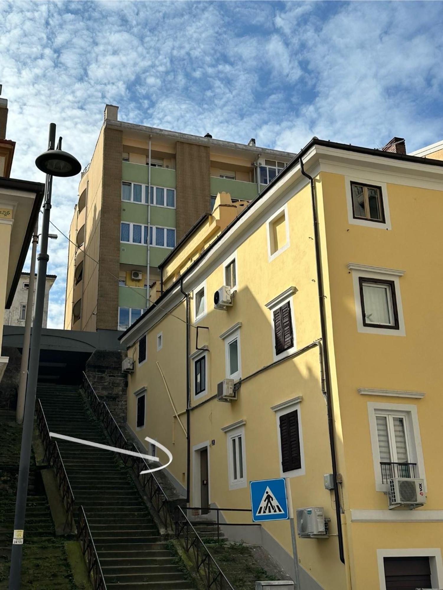 L Essenziale A Triest Exterior foto